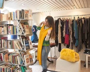 dress_book